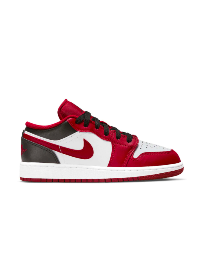 Jordan 1 Low Bulls