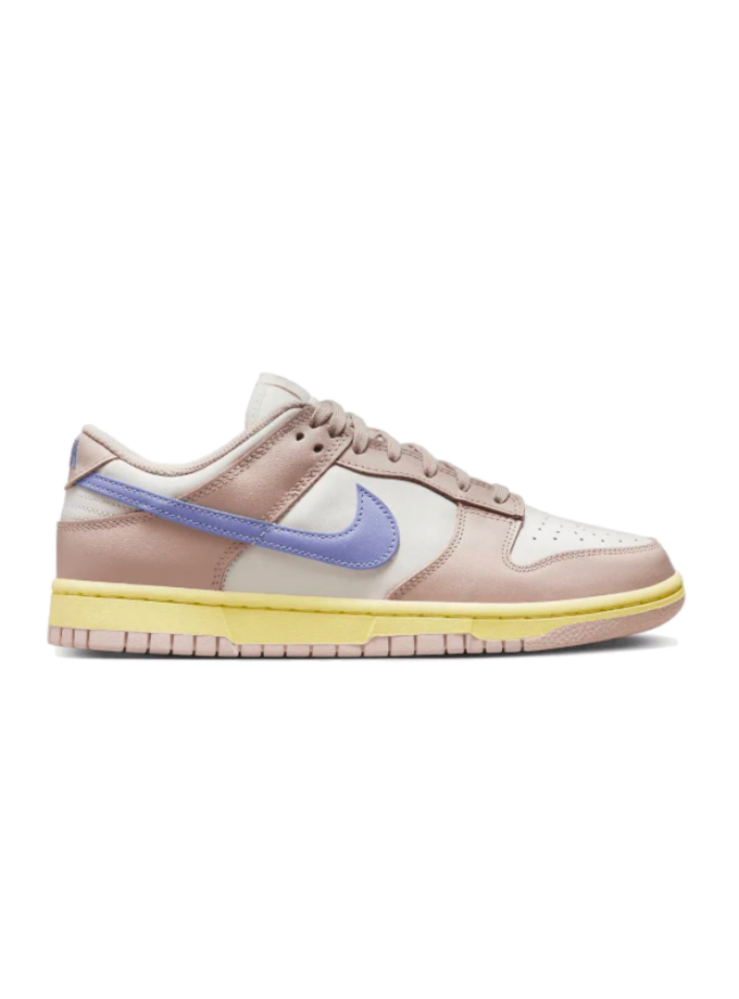 Nike Dunk Low Pink Oxford (W)