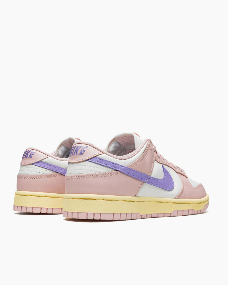 Nike Dunk Low Pink Oxford (W)