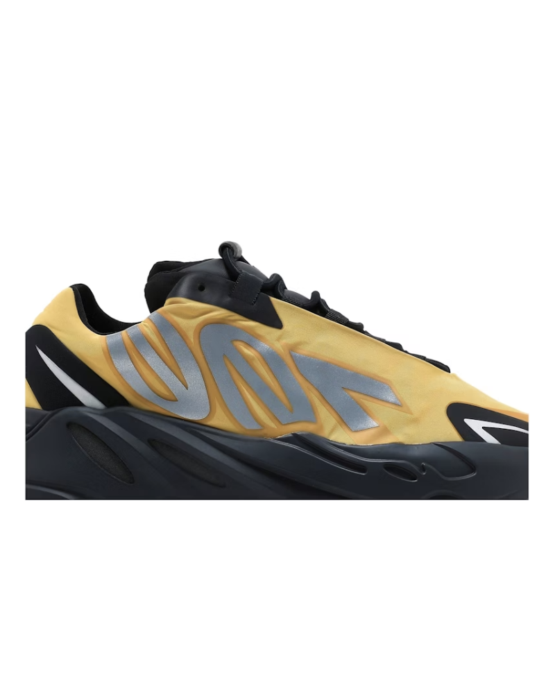 Yeezy Boost 700 MNVN Honey Flux