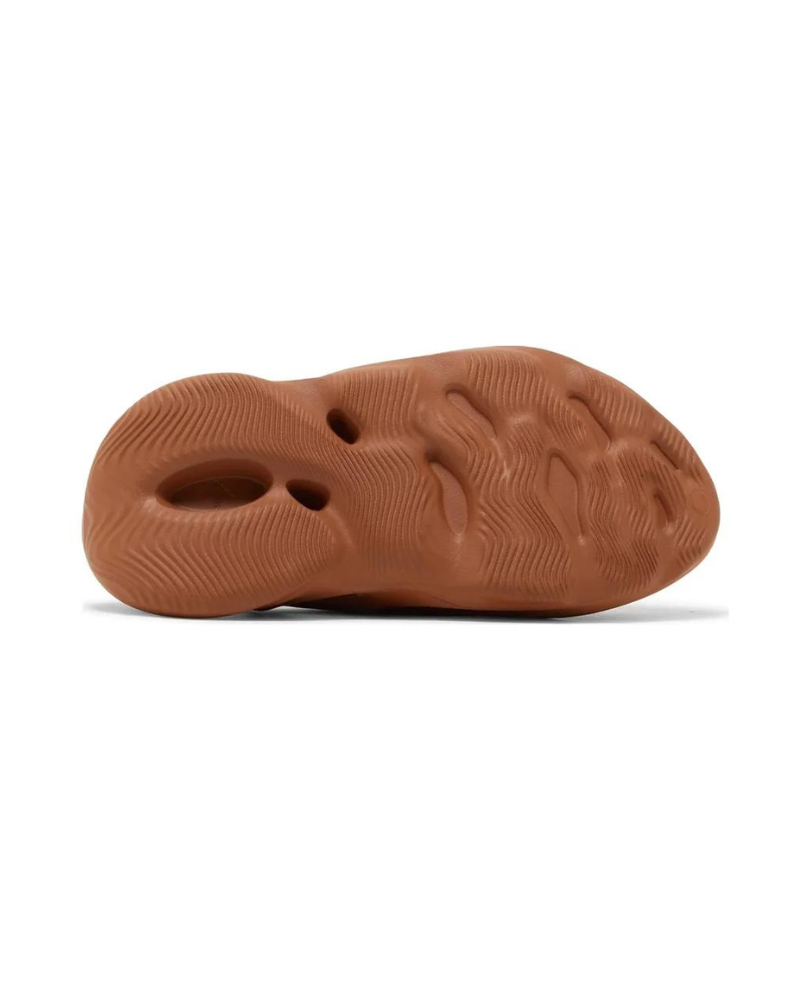 Yeezy Foam Runner Clay Red