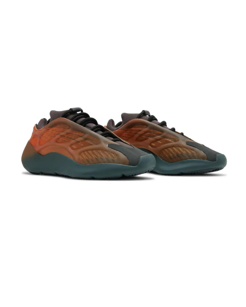 Yeezy Boost 700 V3 Copper Fade