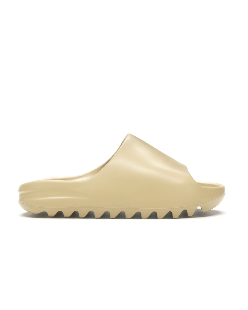 Yeezy Slide Desert Sand
