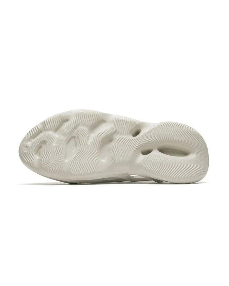 Yeezy Foam RNNR Ararat