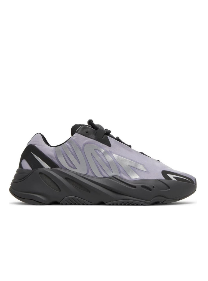 Yeezy Boost 700 MNVN Geode