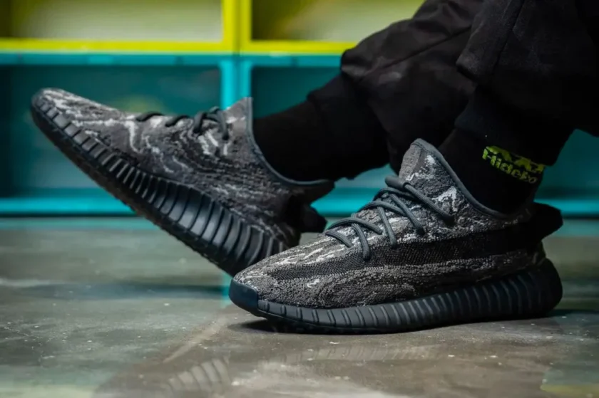 Yeezy Boost 350 V2 MX Dark Salt